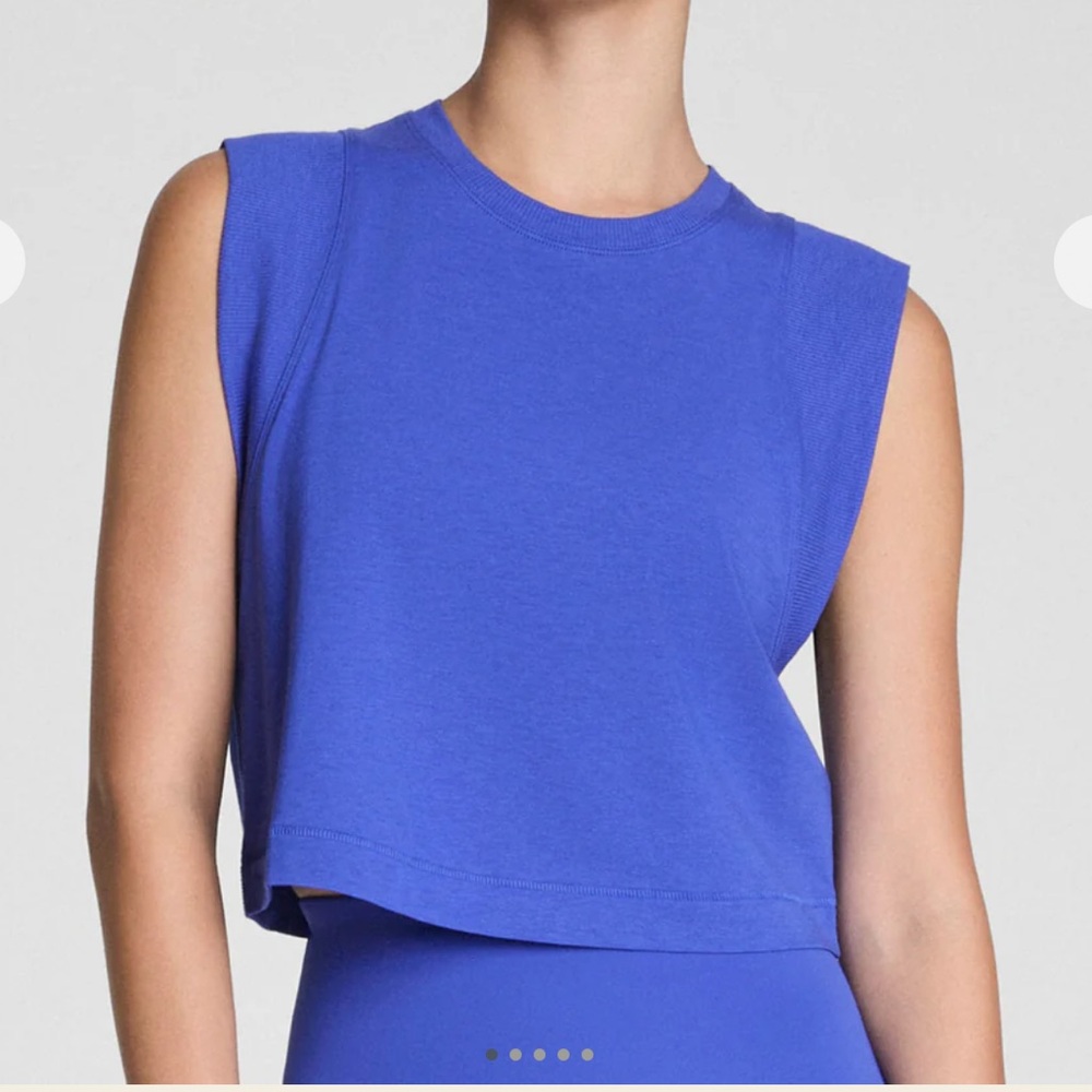 SPANX OUTPACE CROPPED TANK